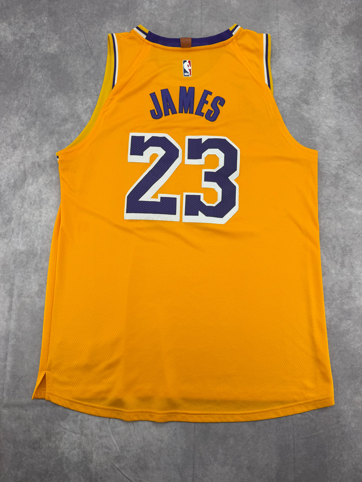 Lebron Lakers Jersey - XXL