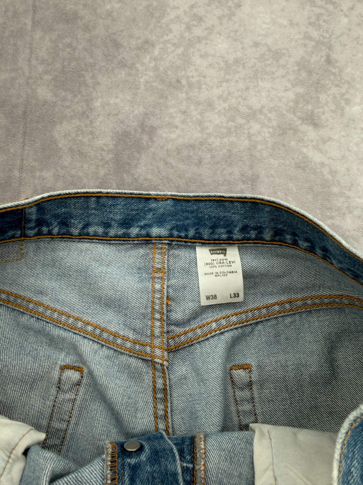 Levi 501s - 36x33