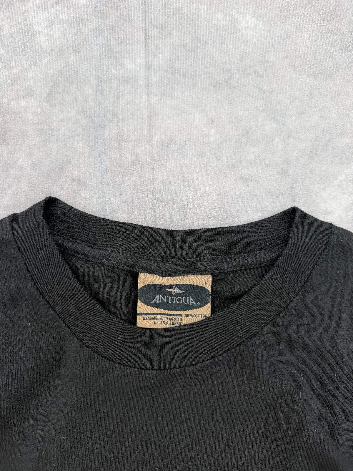 01’ Lakers Championship Tee