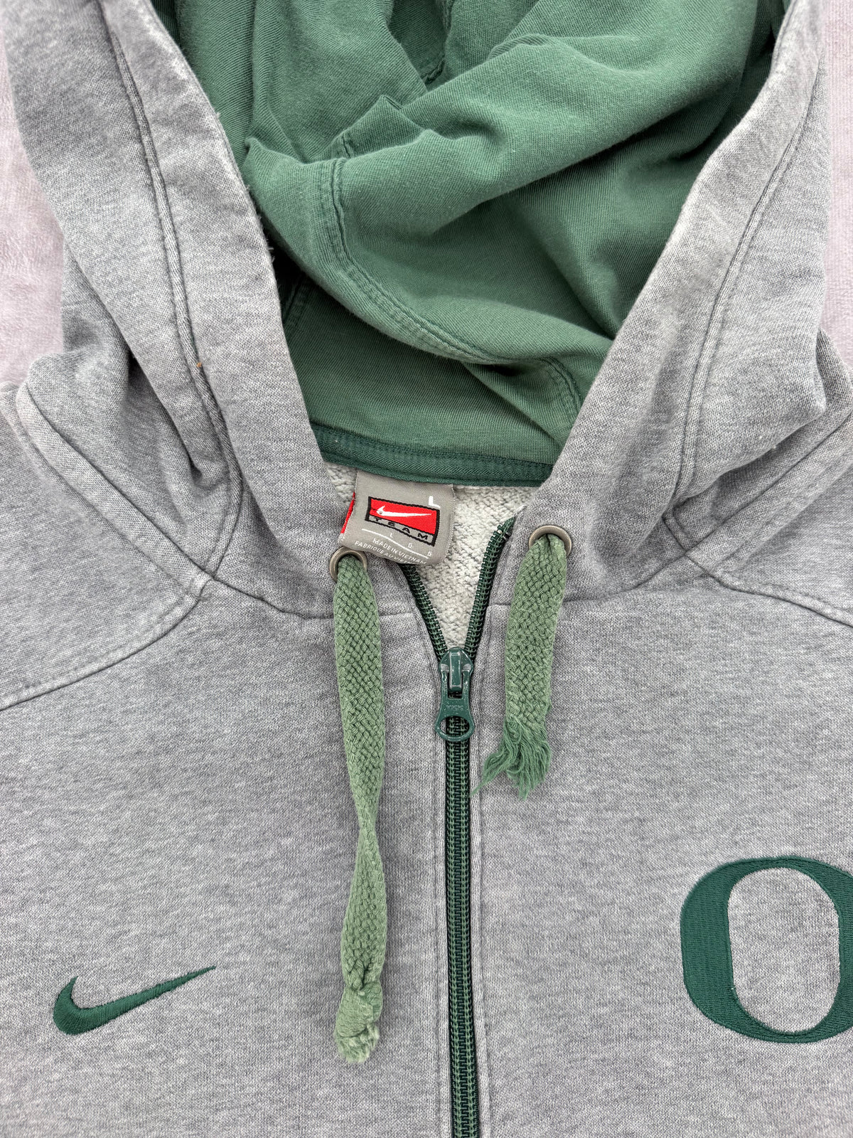 Oregon Nike Hoodie - L
