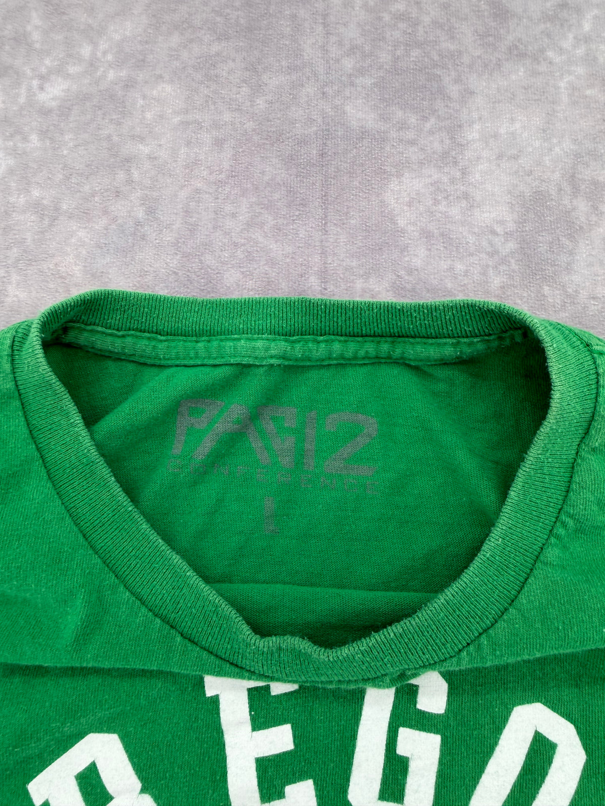 Oregon Basketball Tee - L